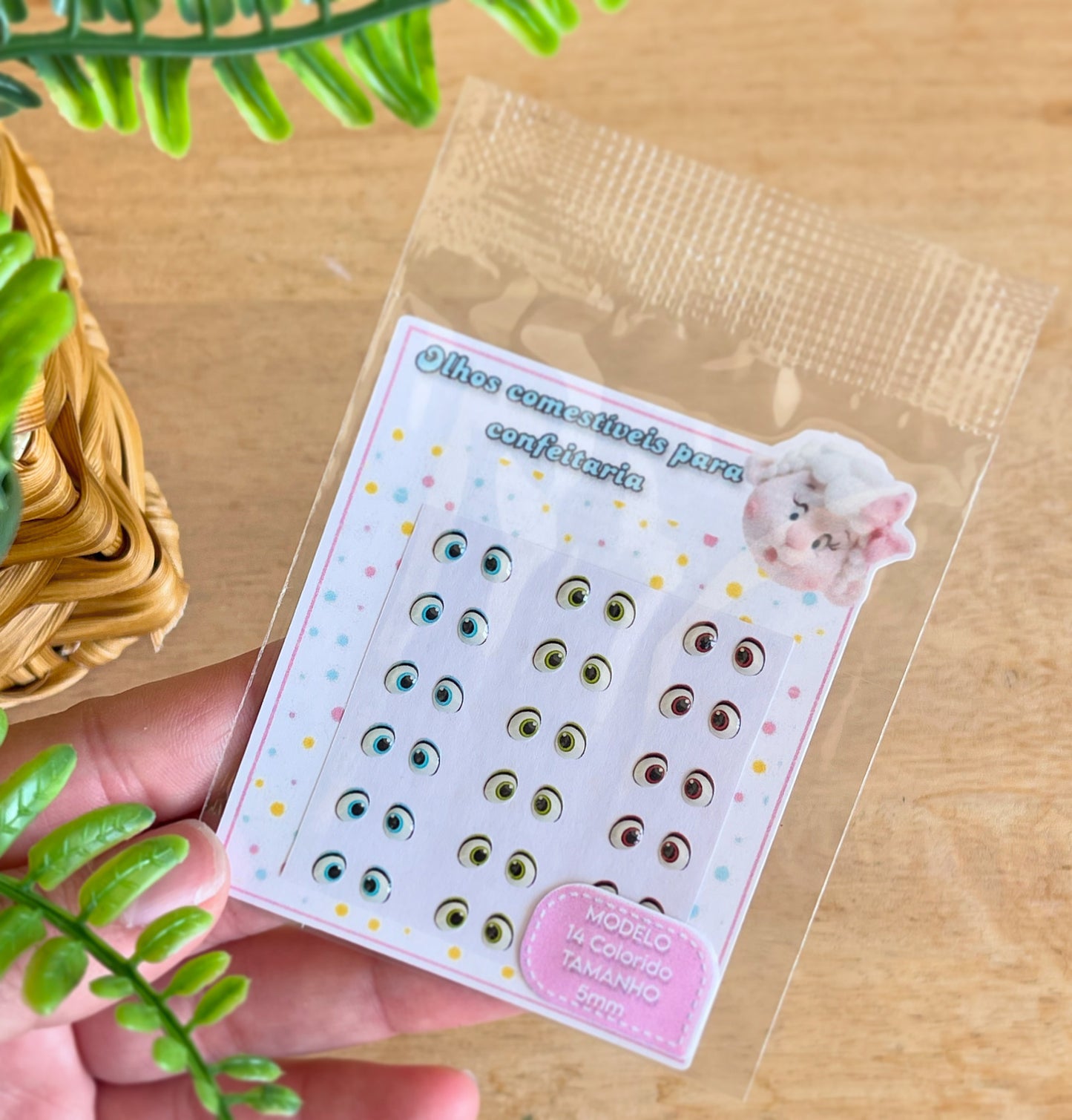 Edible eyes S10