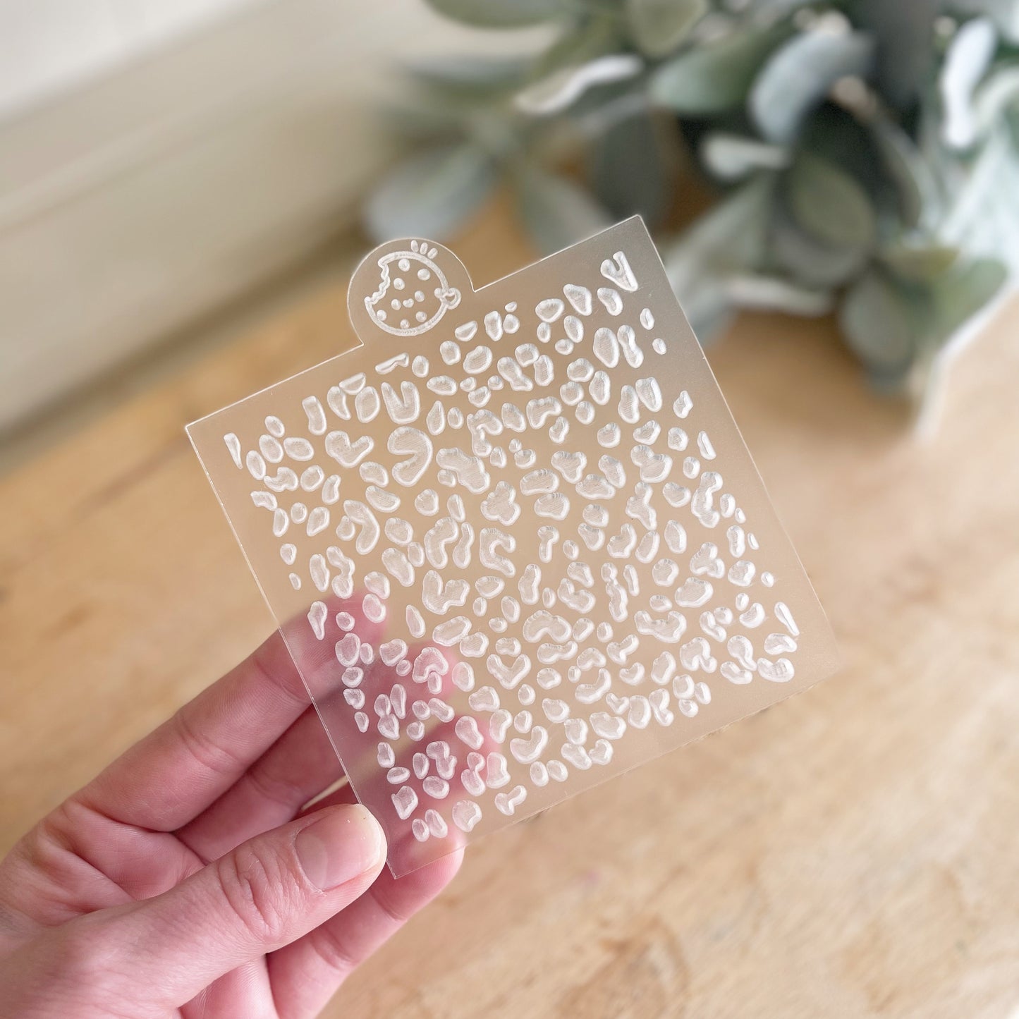 Cheetah pattern acrylic embosser