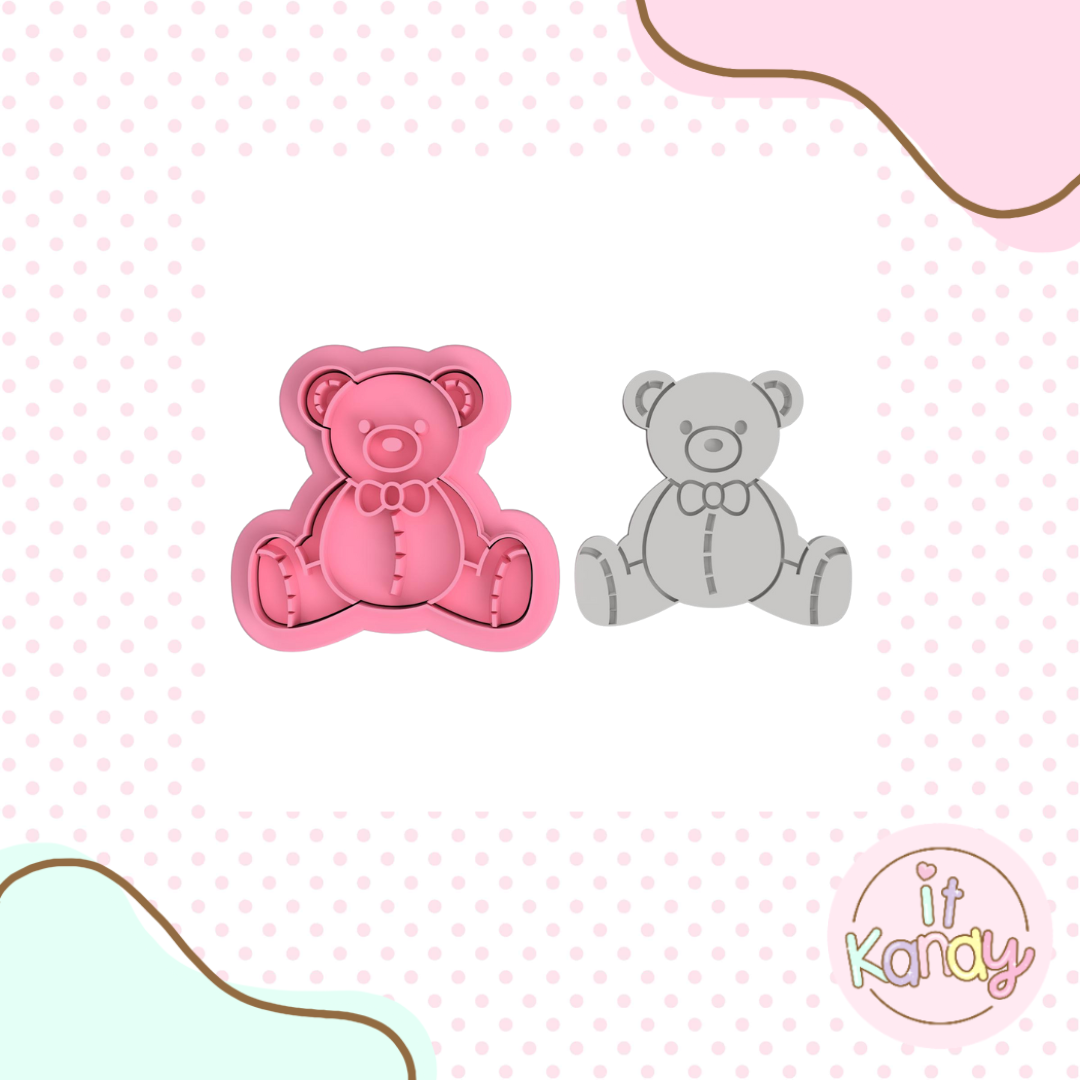 Teddy bear cookie cutter and stamp set