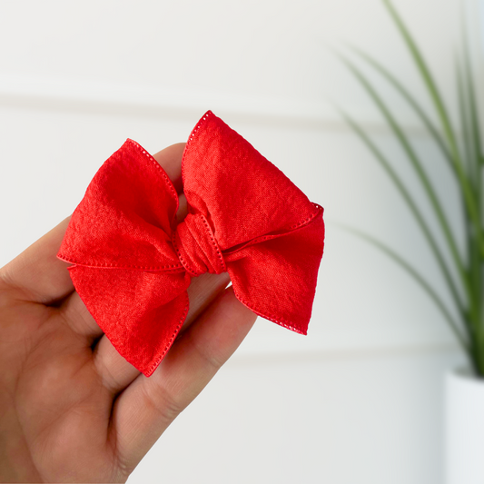 Bright red Decorating Bows – 3” (Set of 6)