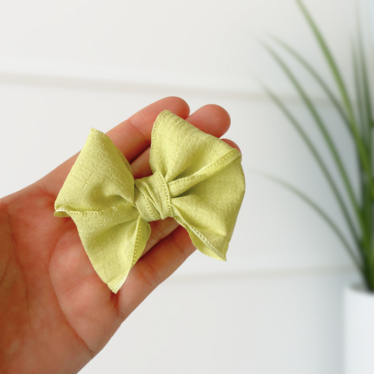Light Lime Green Decorating Bows – 3” (Set of 6)
